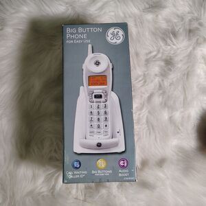 General Electric VTG GE Big Button Easy Dial White Phone 27906GE 1-A Single NIB